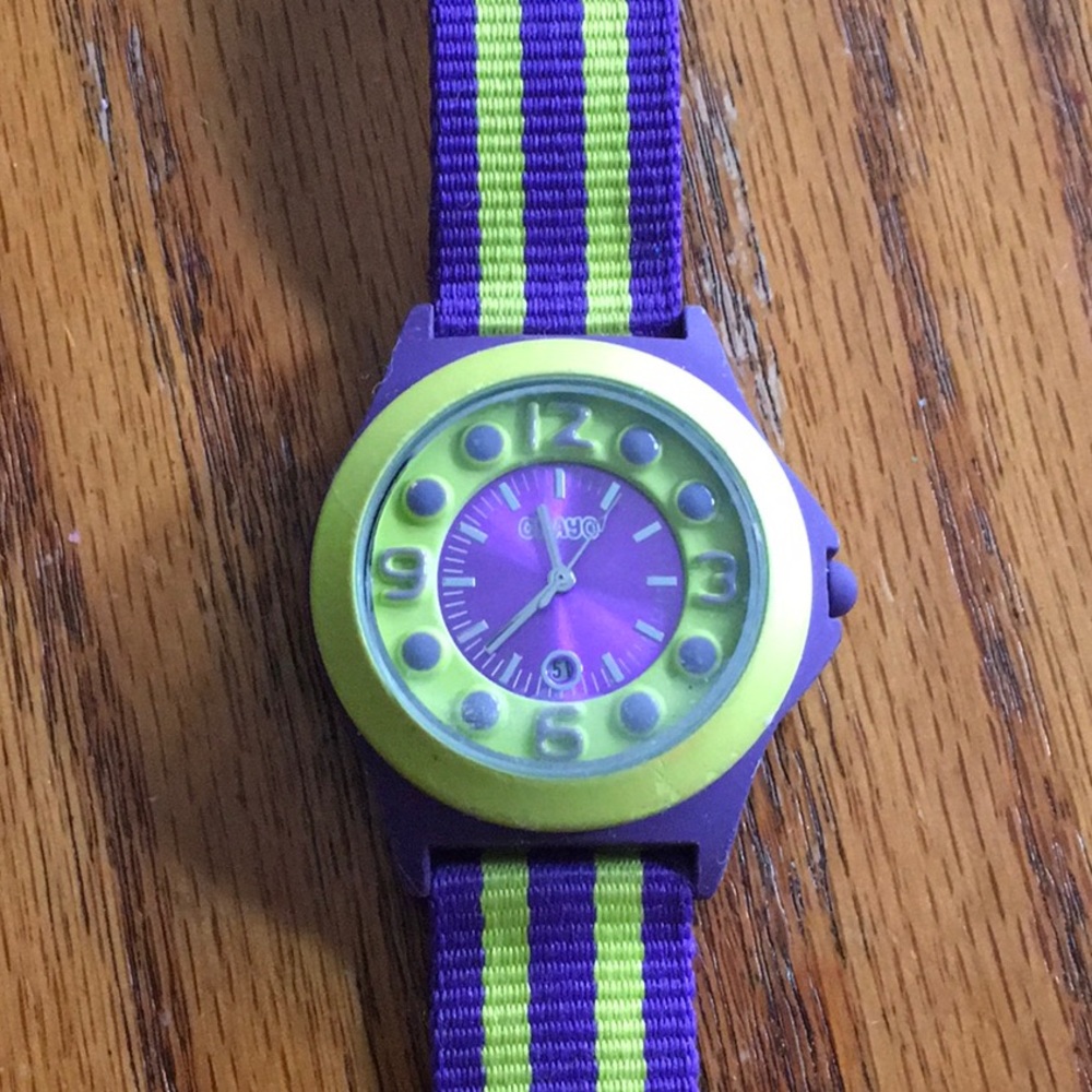Crayo purple green watch